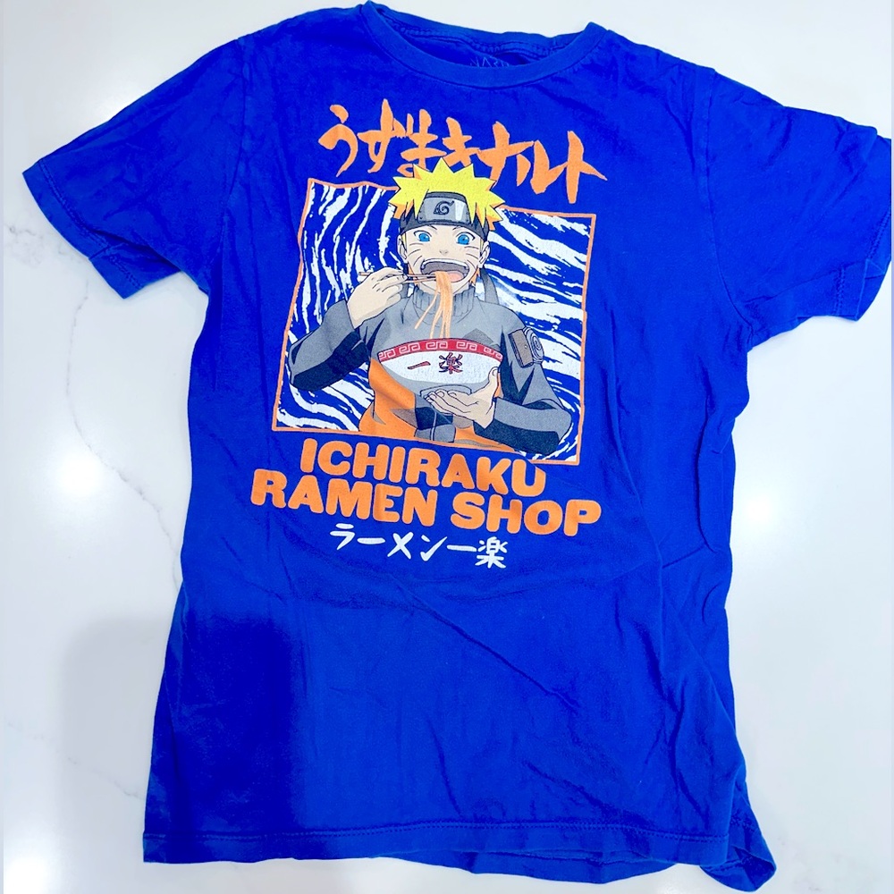 Excellent condition Japanese anime T Shirt. Boy’s XXL (Fits 11-14 year old boys)